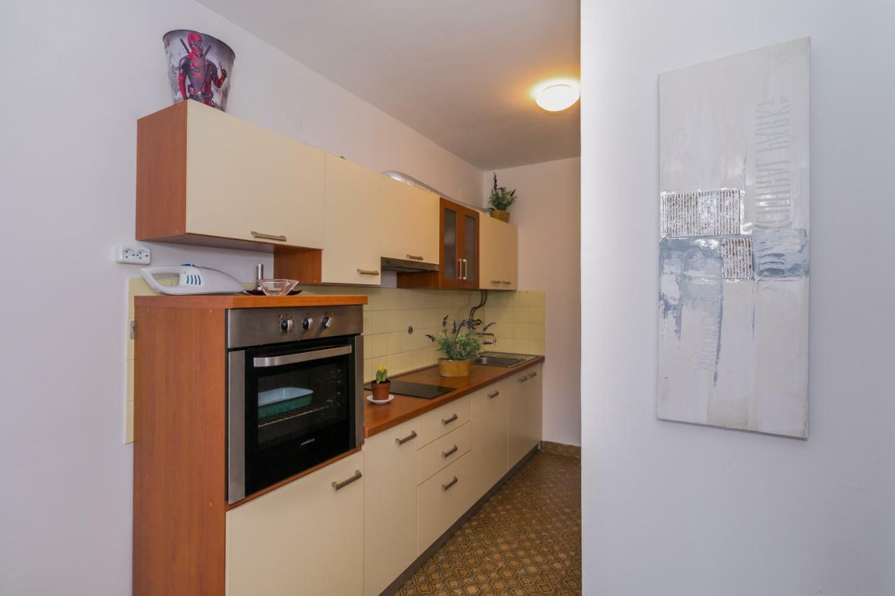 2 Bedroom Apartment/Parking/Market Split Exterior foto